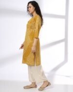 Women Printed Straight Kurta - Image 4